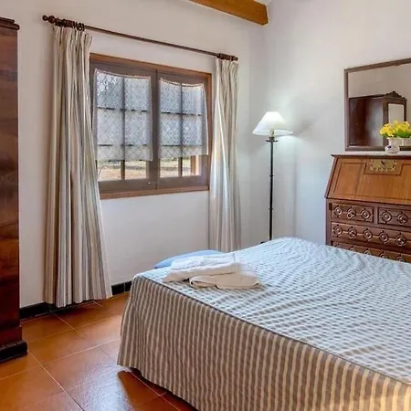 Ferienhaus Traditional Majorcan By Renthousing Pollença