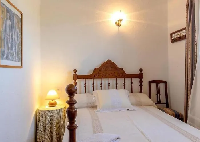 Traditional Majorcan By Renthousing Holiday home