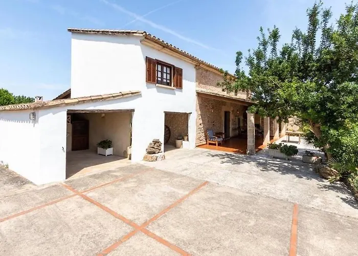 Traditional Majorcan By Renthousing * Pollenca